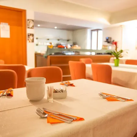 Lombardia Hotel
