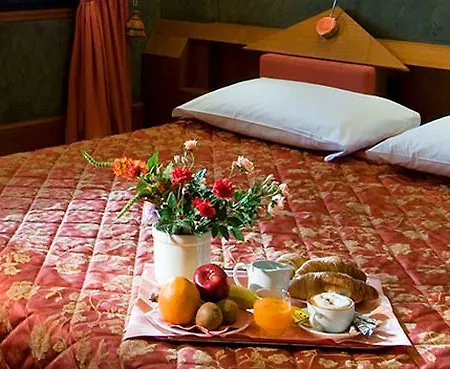 Hotel Lombardia 4*
